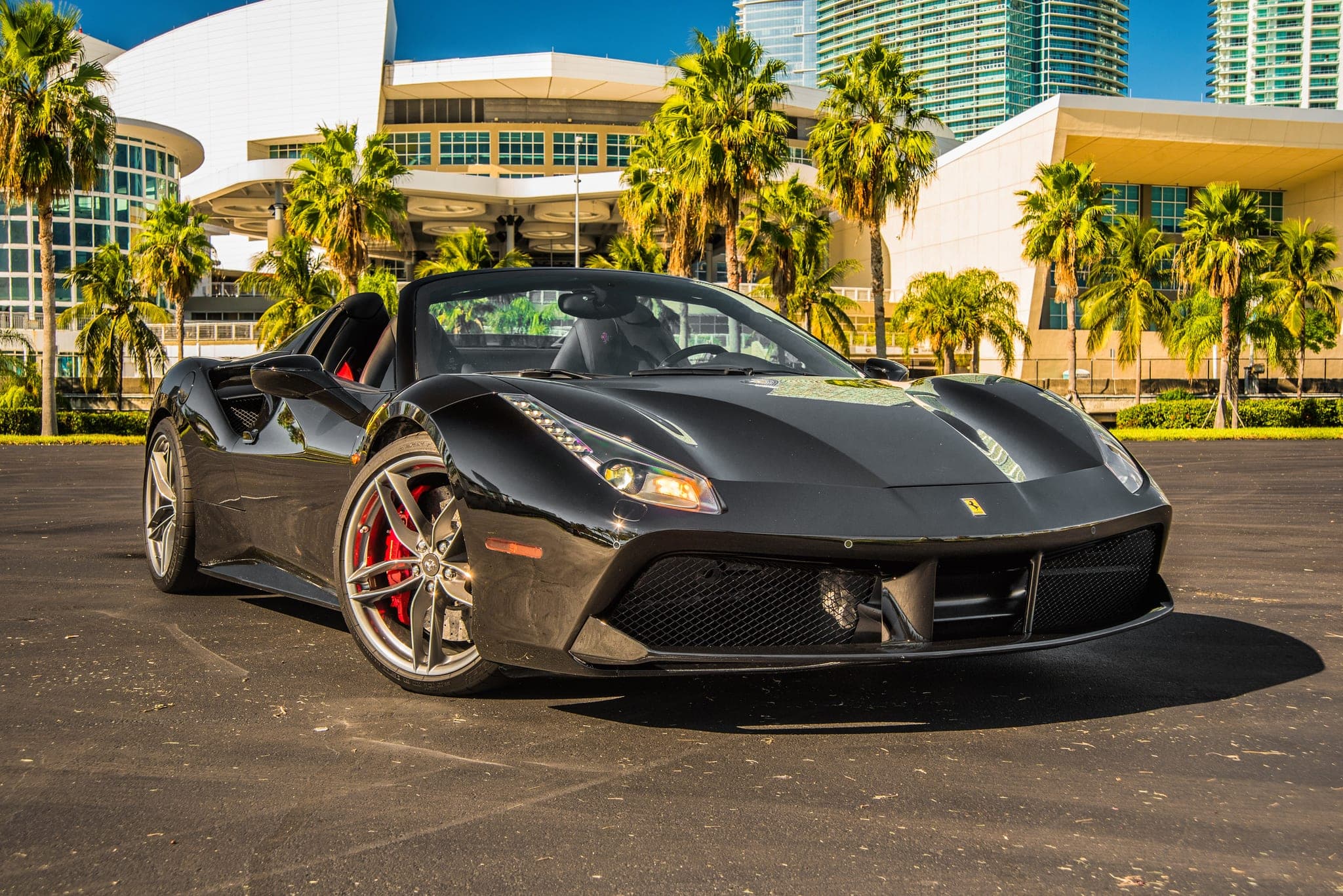 Ferrari 488 Spider, Nero Daytona