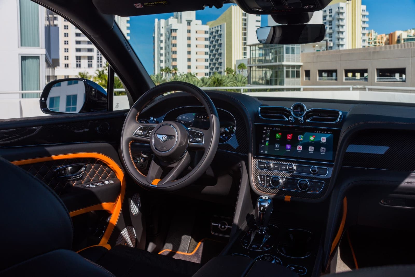 Bentley Bentayga W12 Speed, Black, Orange Accents, photo 5 of 7