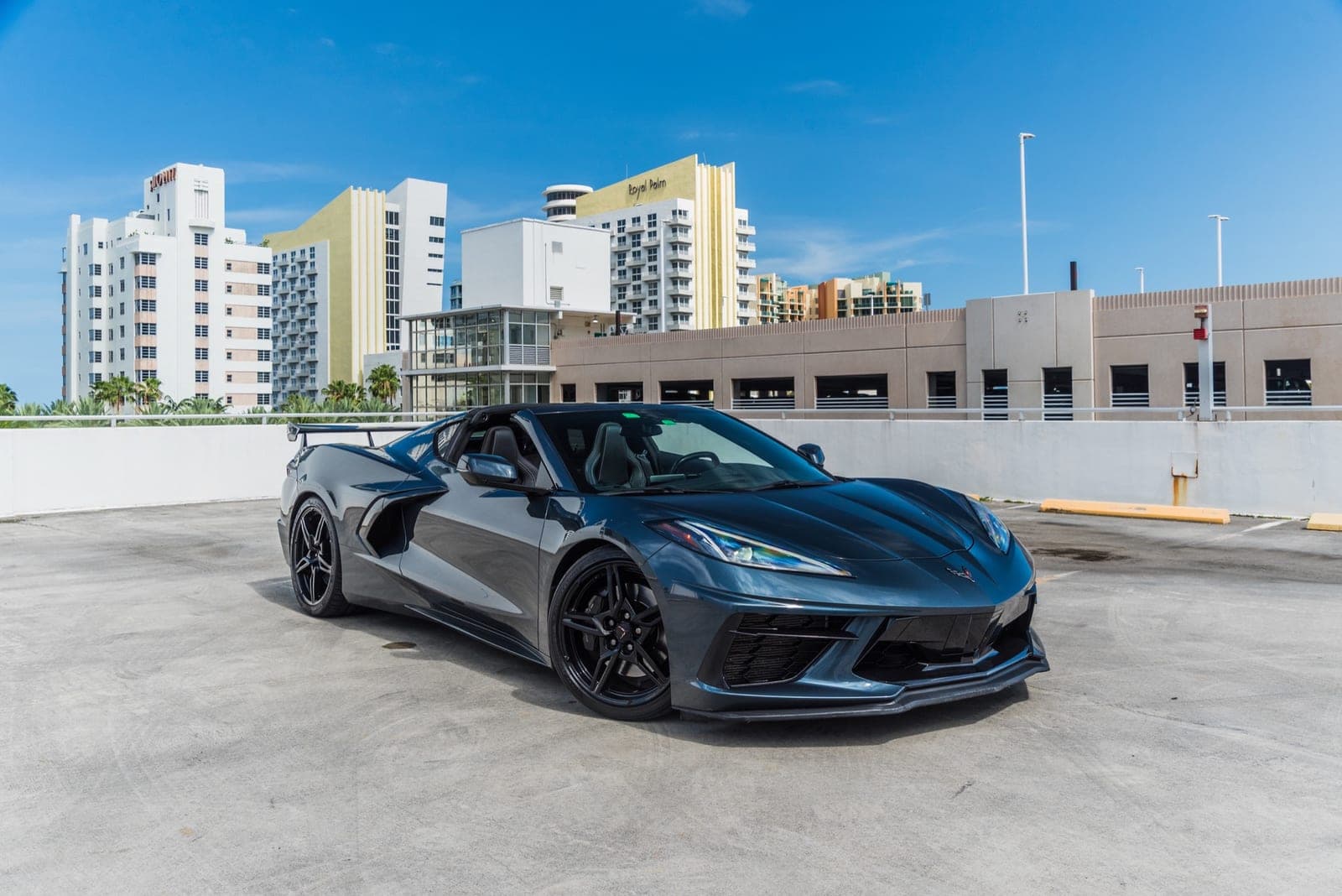 Chevrolet Corvette C8, Hypersonic Grey, photo 1 of 7