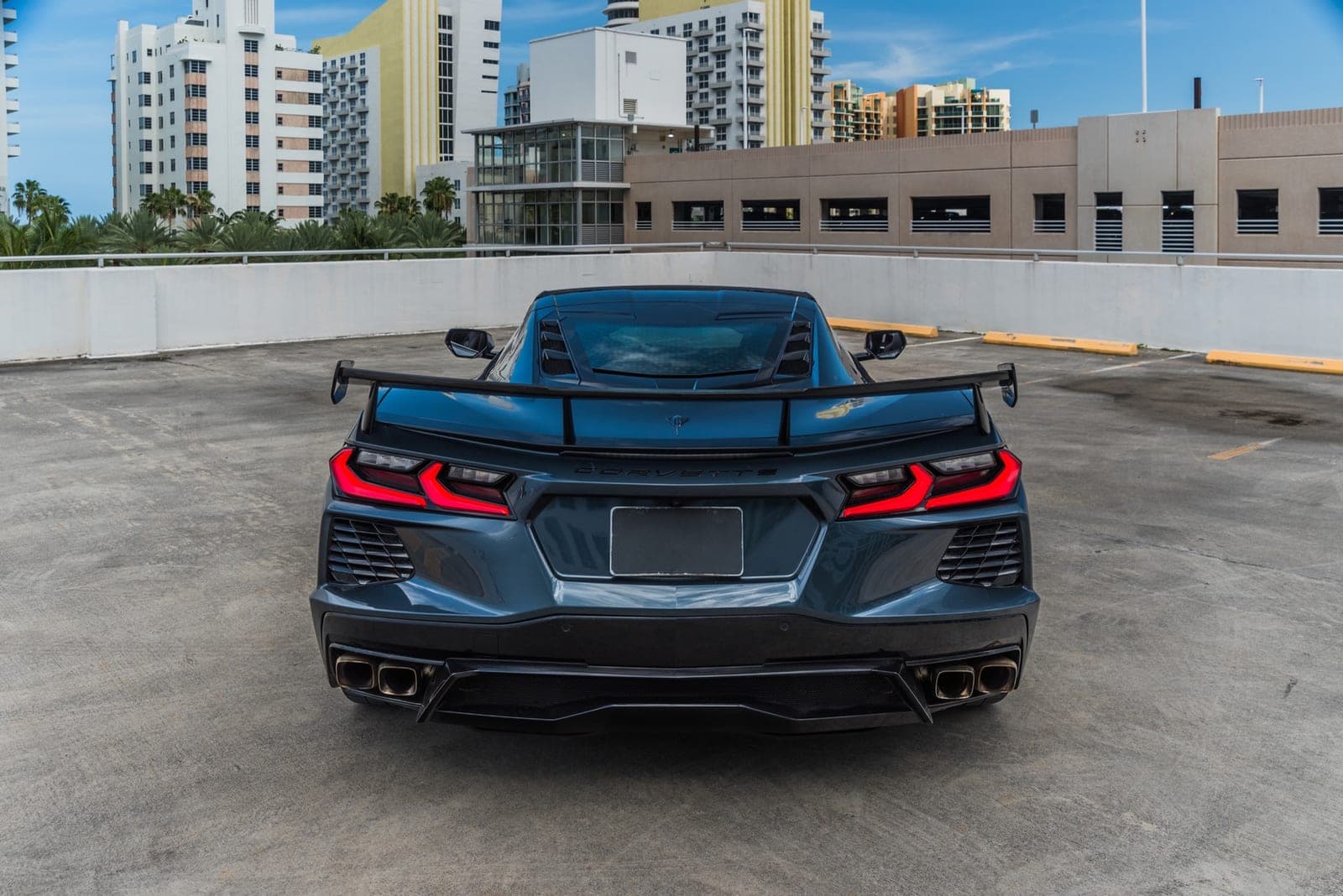 Chevrolet Corvette C8, Hypersonic Grey, photo 4 of 7
