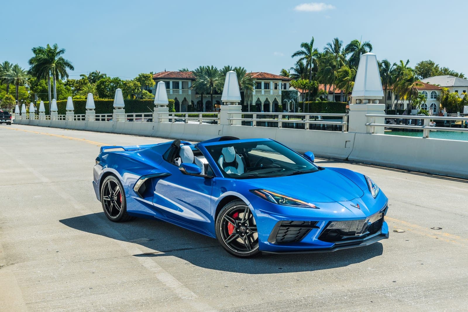 Chevrolet Corvette C8 Z51, Rapid Blue, photo 1 of 7
