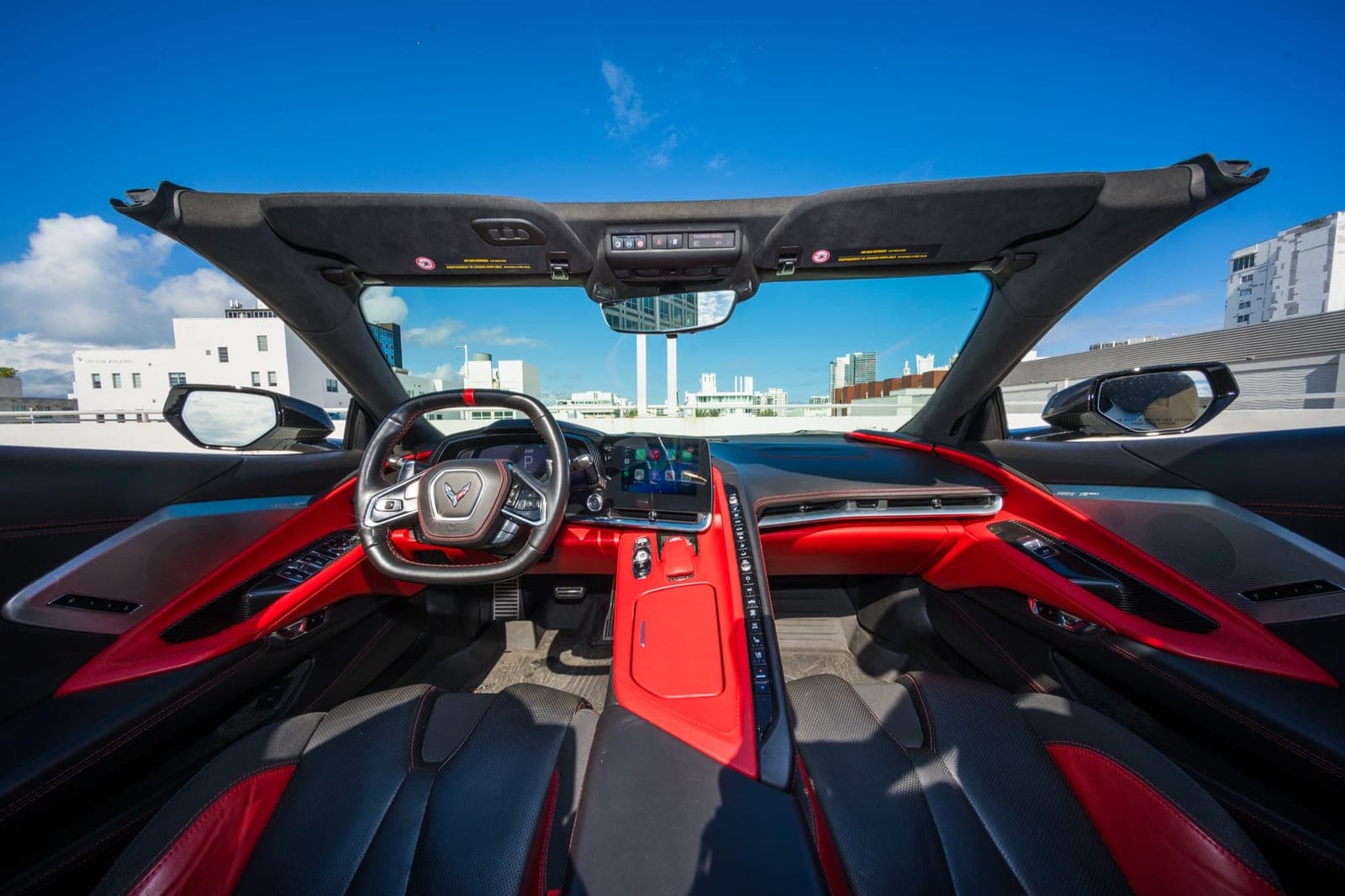 Chevrolet Corvette C8 Convertible, Arctic White over Red, photo 7 of 7