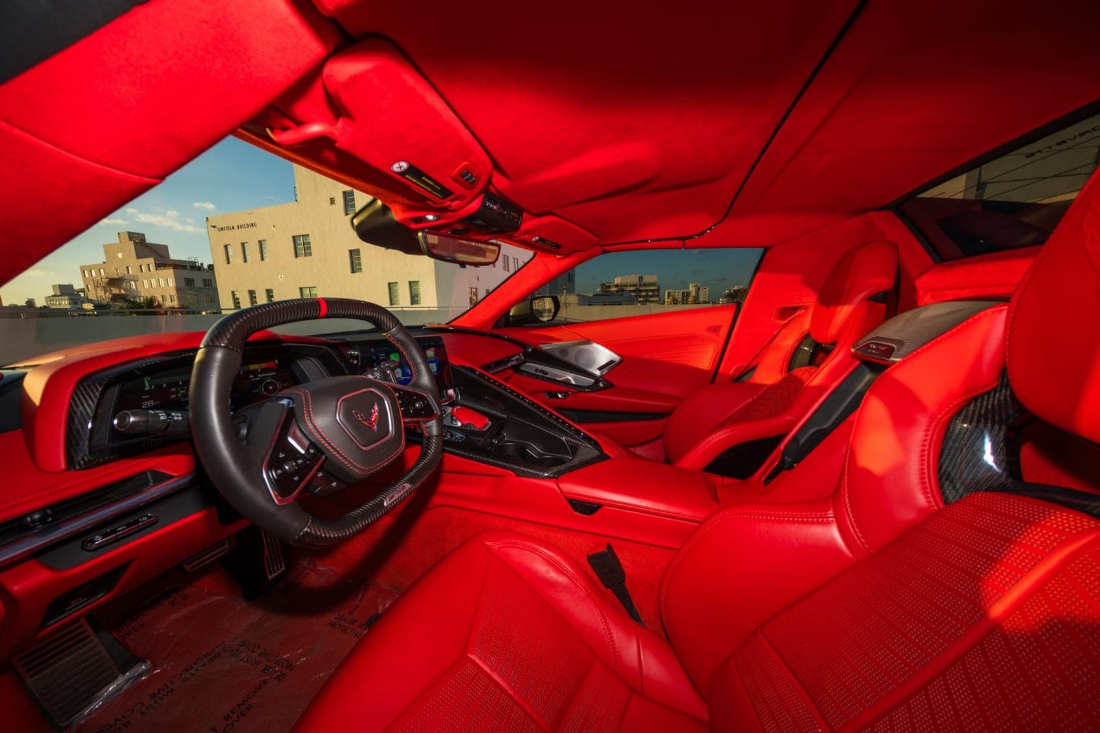 Chevrolet Corvette Z06 Convertible, Hypersonic Grey over Red, photo 6 of 7