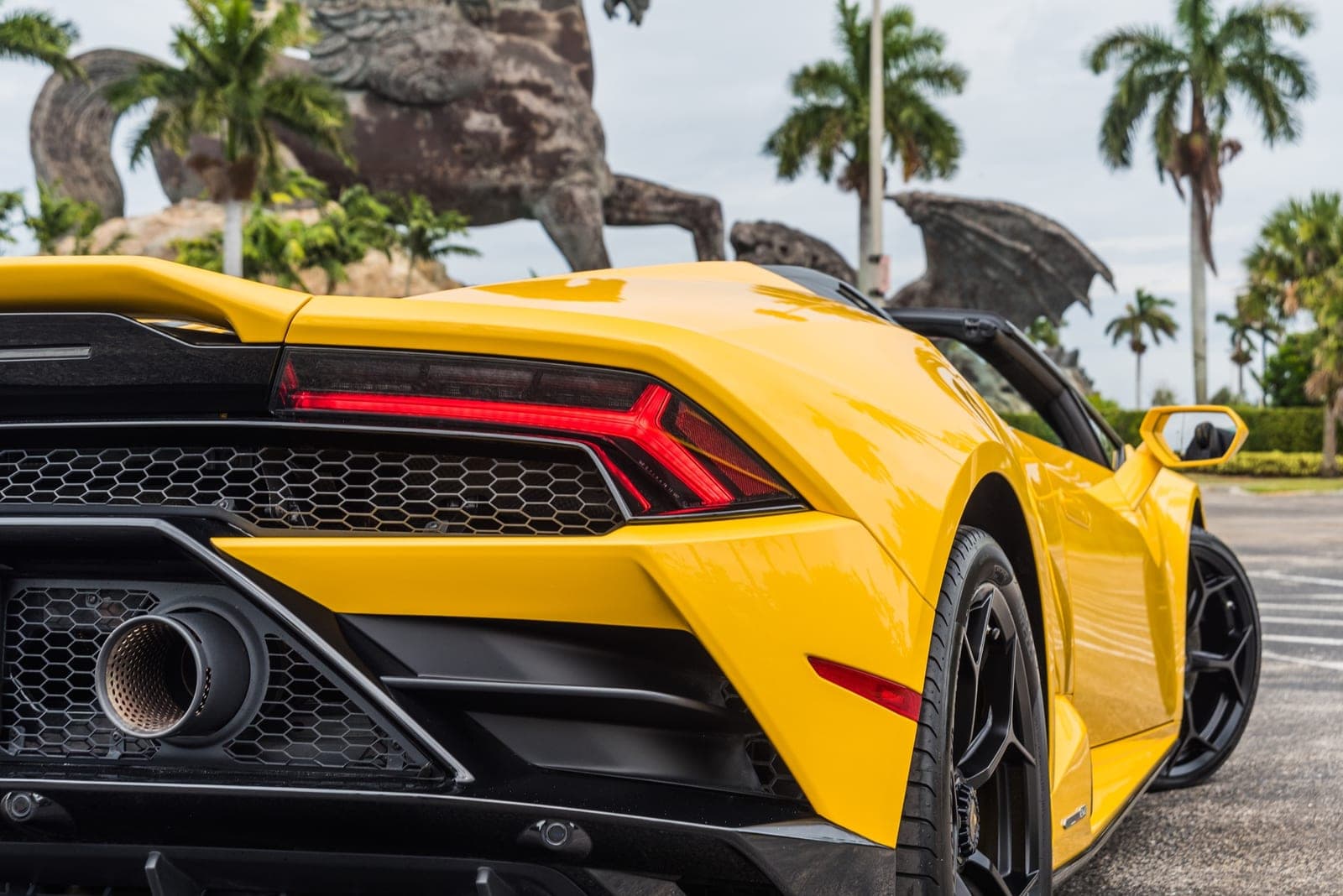 Lamborghini Huracán EVO, Giallo Inti, photo 9 of 11