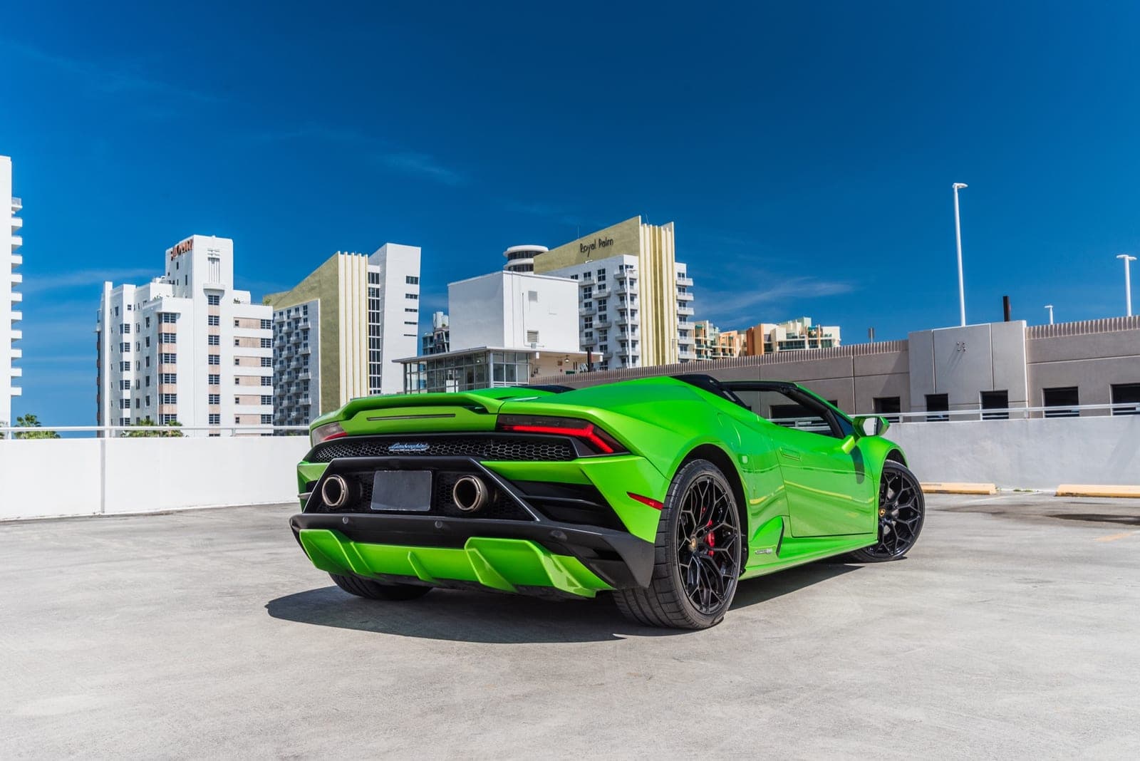 Lamborghini Huracán EVO, Verde Mantis, photo 4 of 9