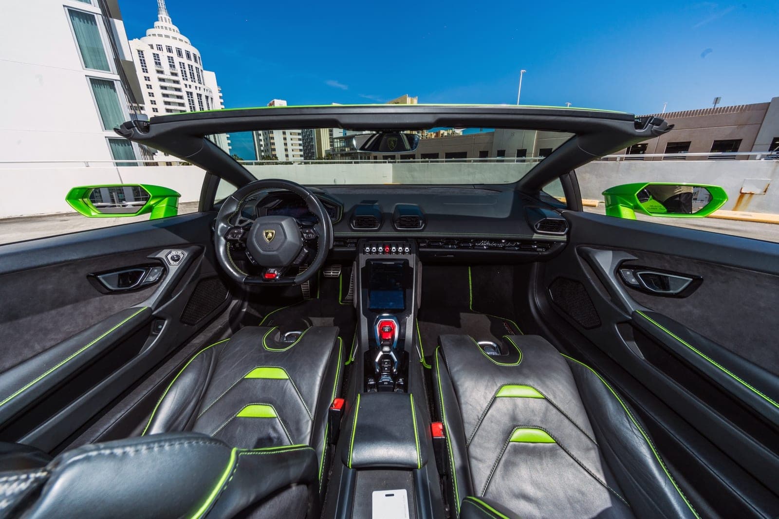Lamborghini Huracán EVO, Verde Mantis, photo 5 of 9