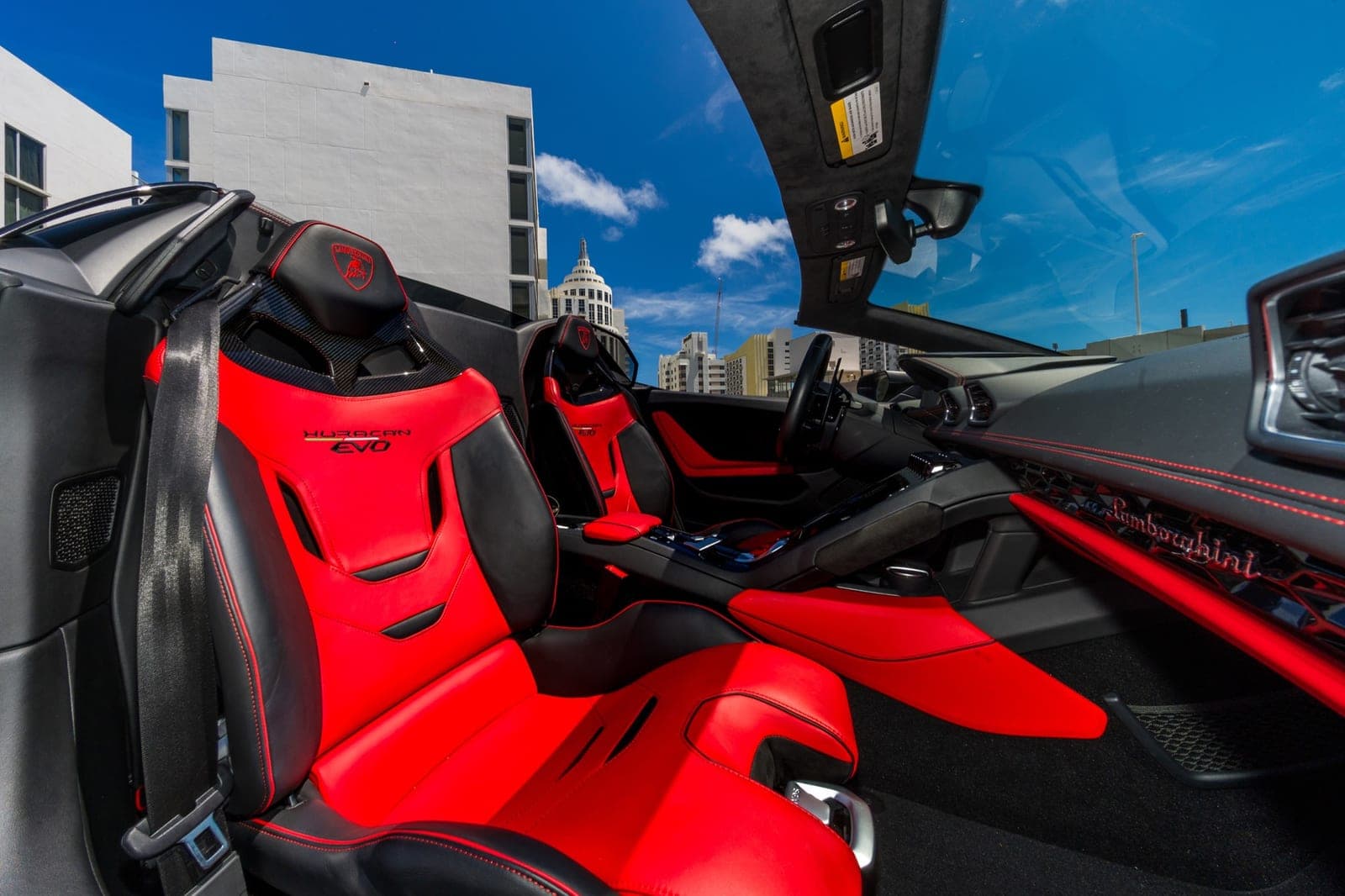 Lamborghini Huracán EVO Spyder, Nero Nemesis over Rosso, photo 8 of 10