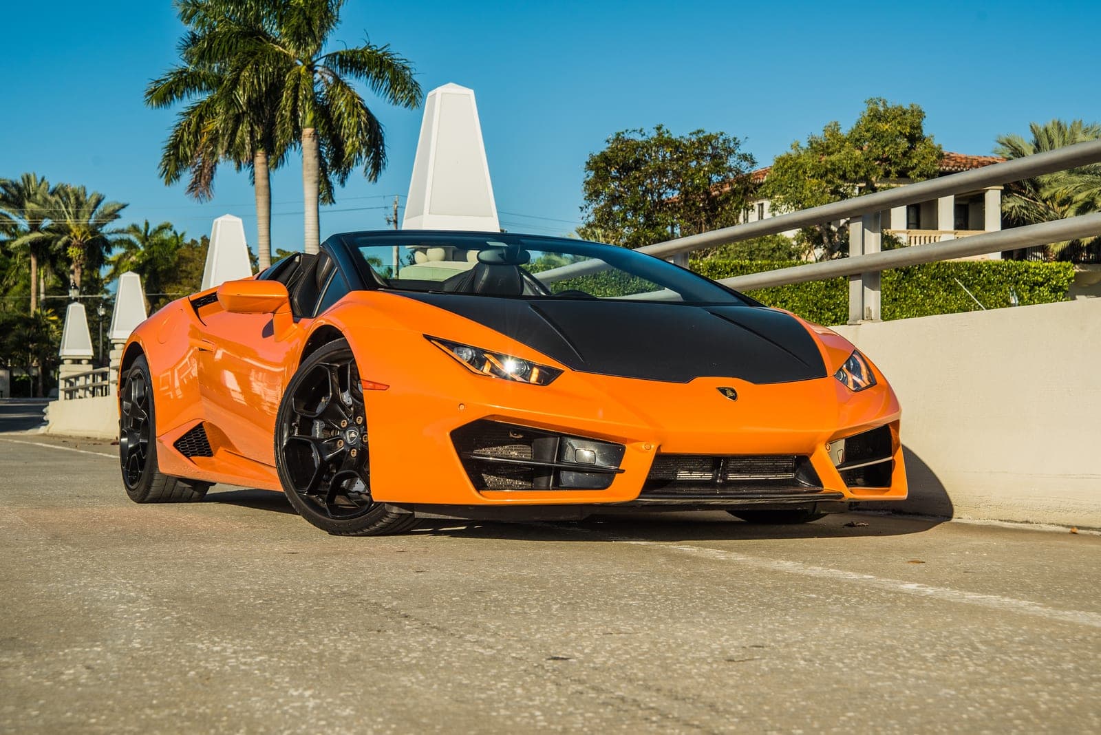 Lamborghini Huracán, Arancio, Nero Hood, photo 1 of 9