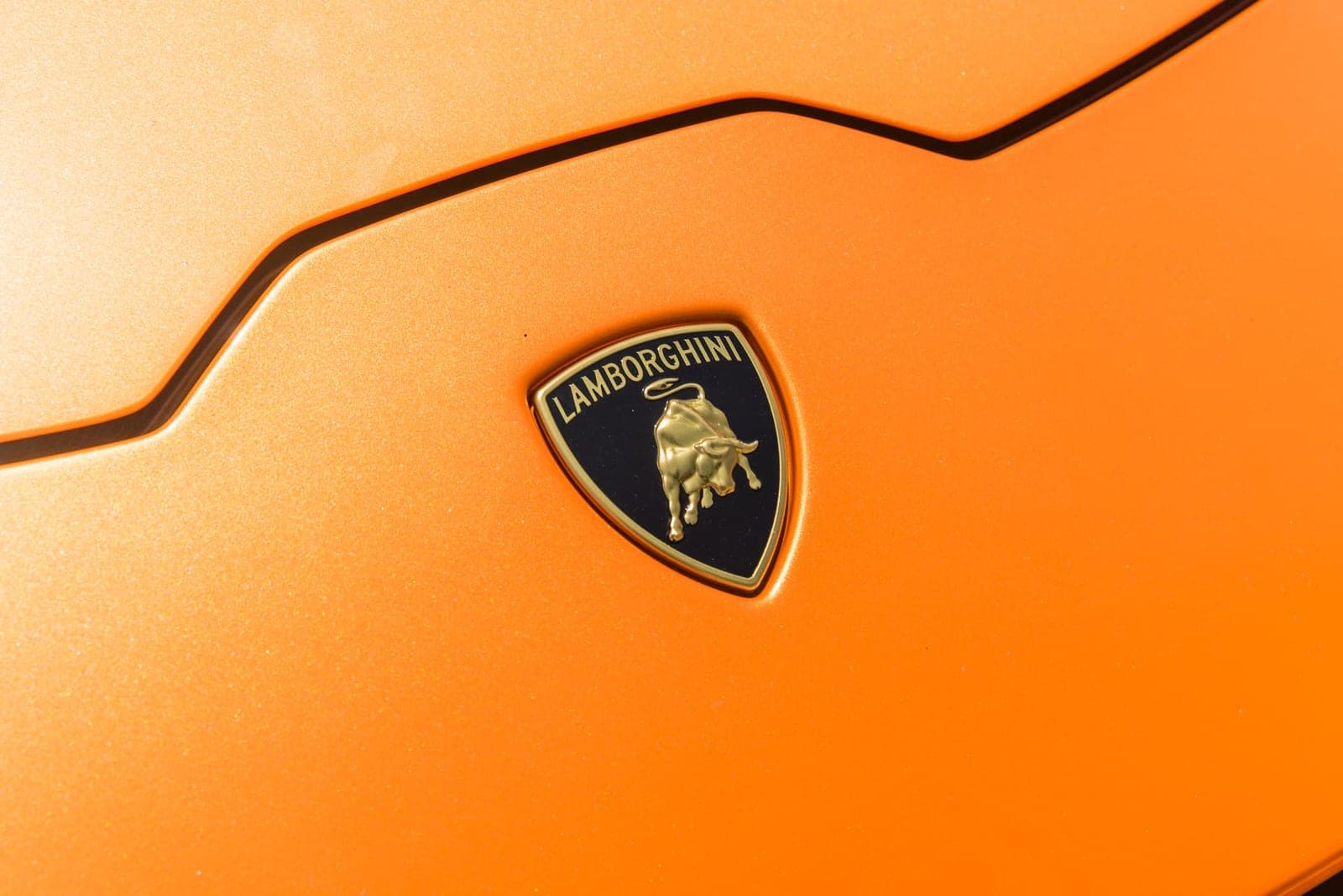 Lamborghini Huracán, Arancio over Nero, photo 6 of 11