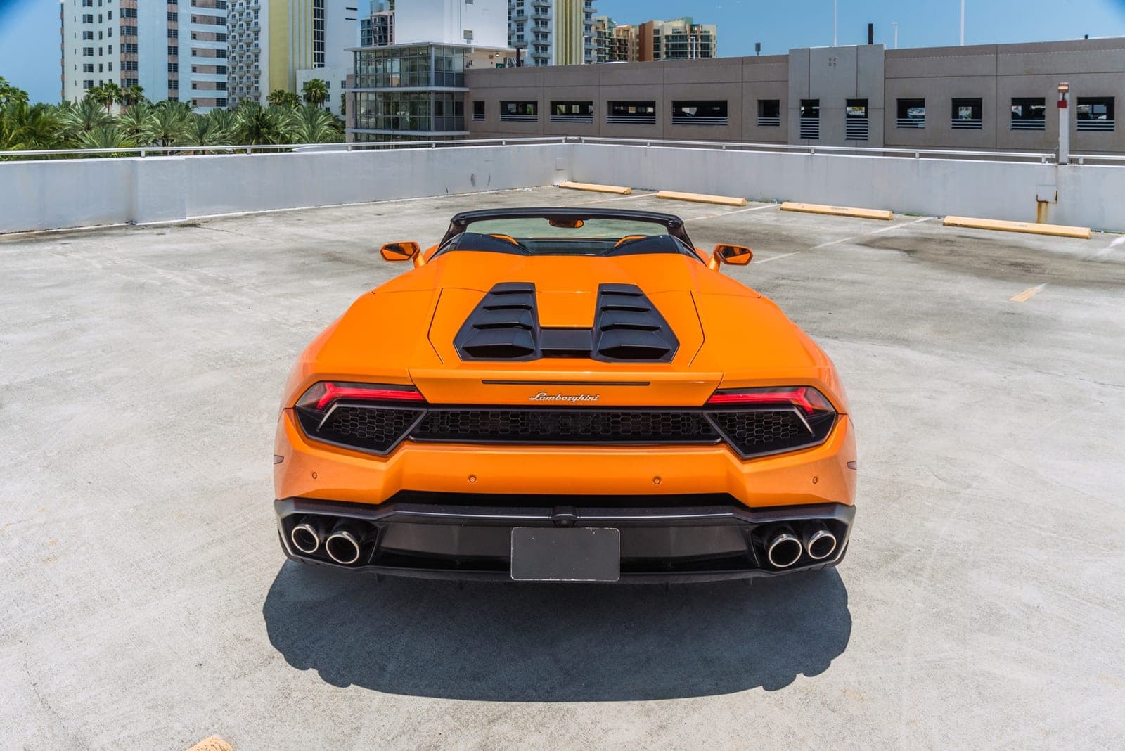 Lamborghini Huracán, Arancio over Nero, photo 8 of 11