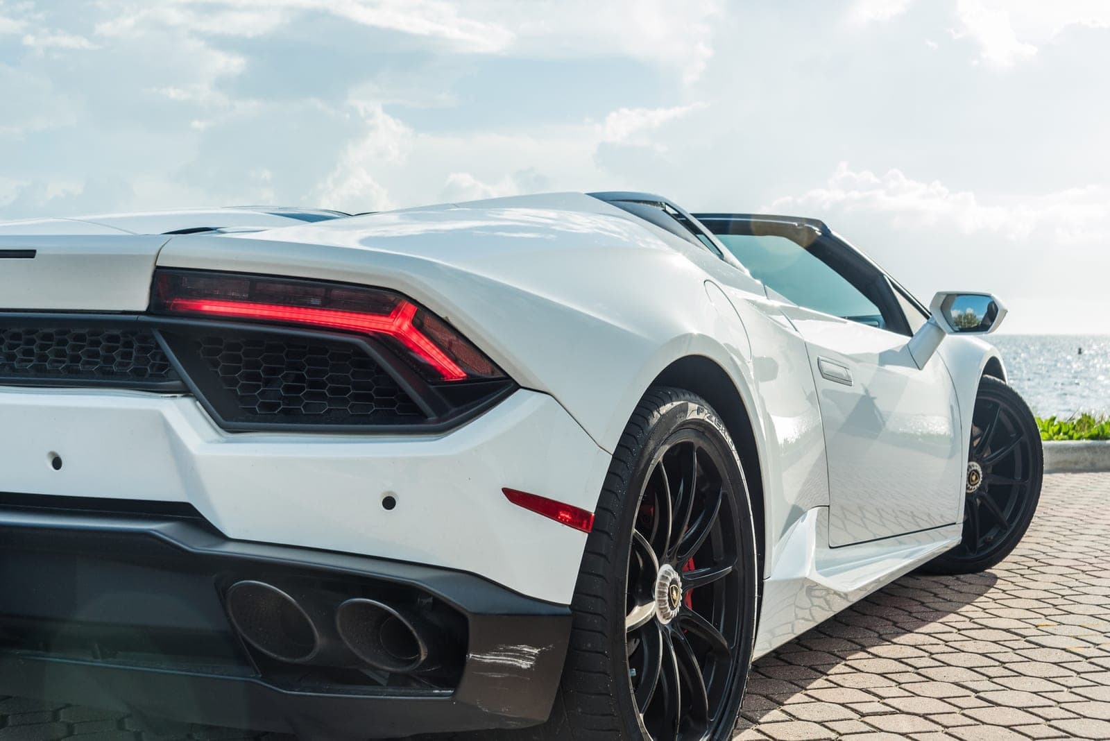 Lamborghini Huracán Spyder, Bianco Monocerus, photo 5 of 11