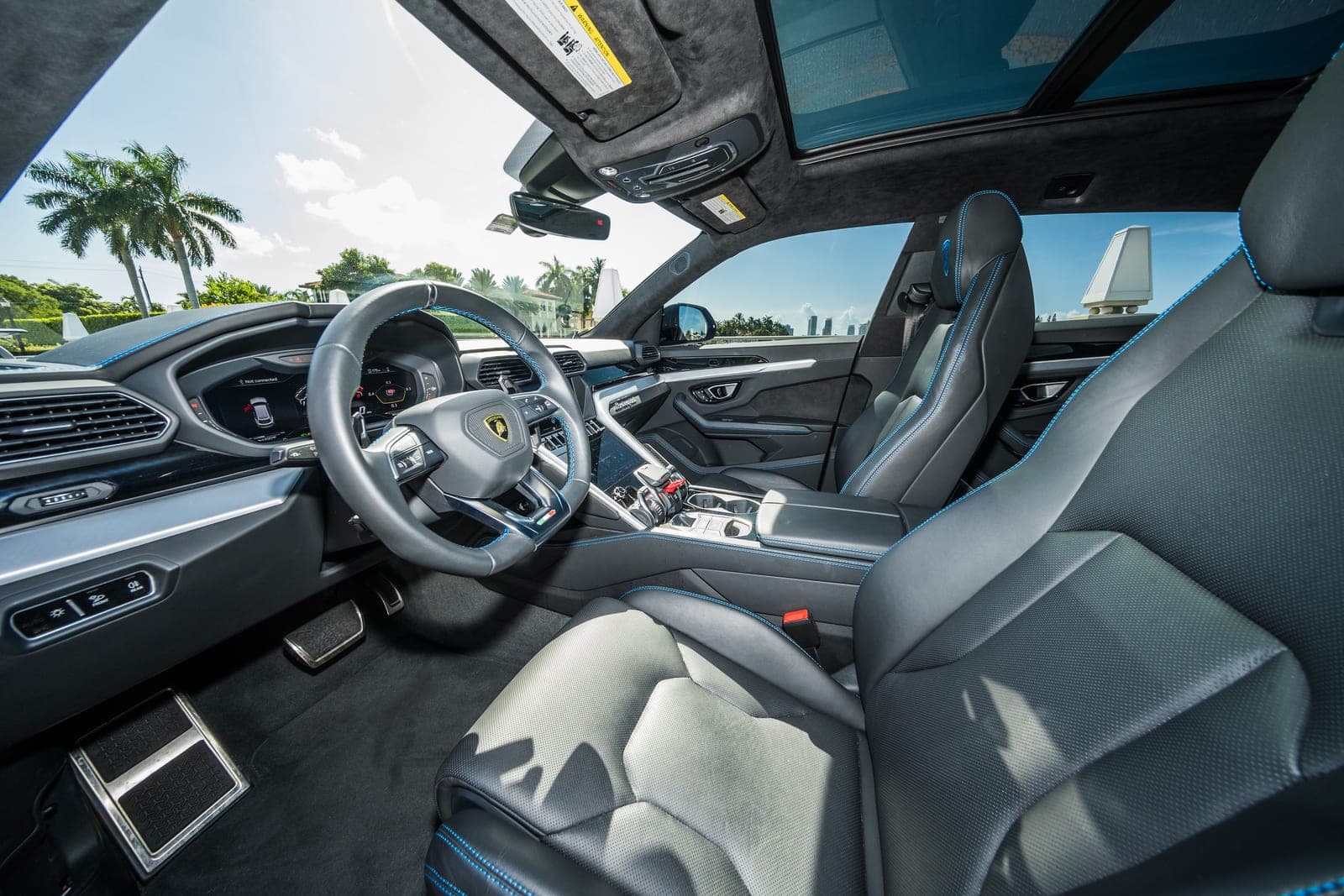 Lamborghini Urus, Blu Eleos, photo 6 of 10