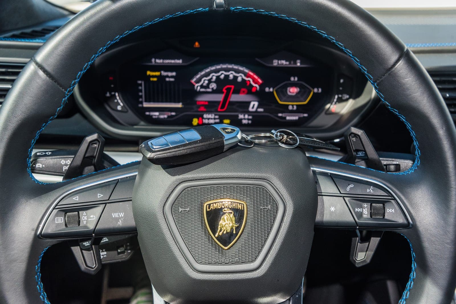Lamborghini Urus, Blu Eleos, photo 9 of 10
