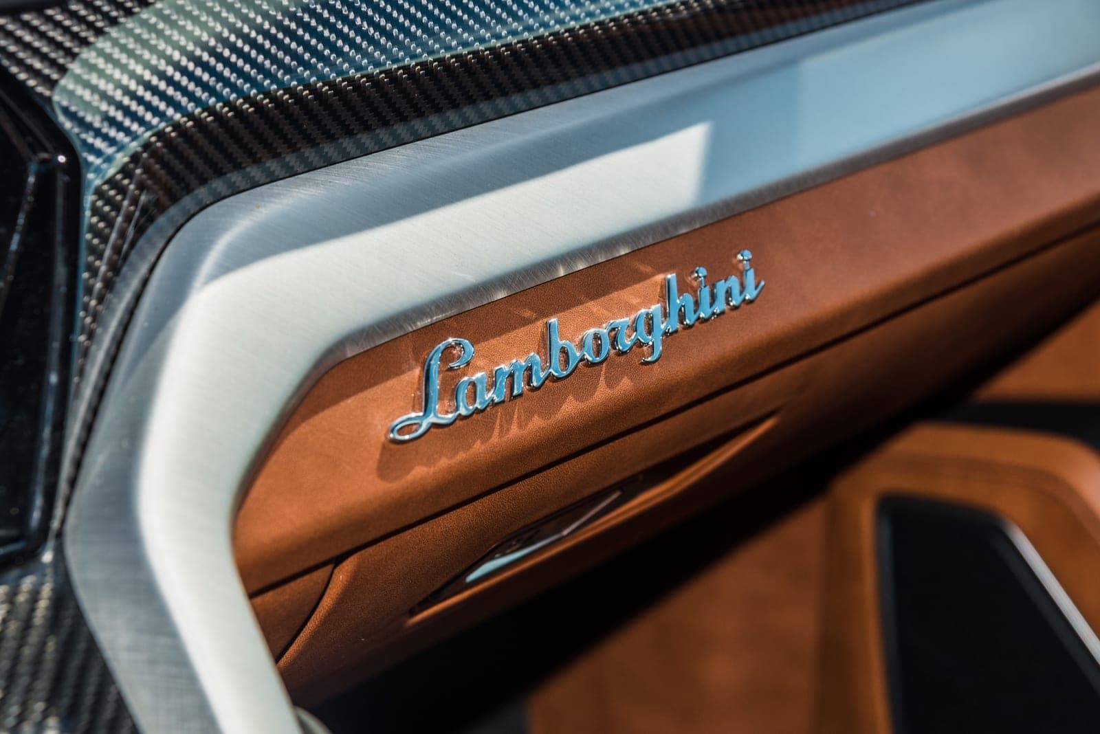 Lamborghini Urus, Bronzo Zenas, photo 6 of 9