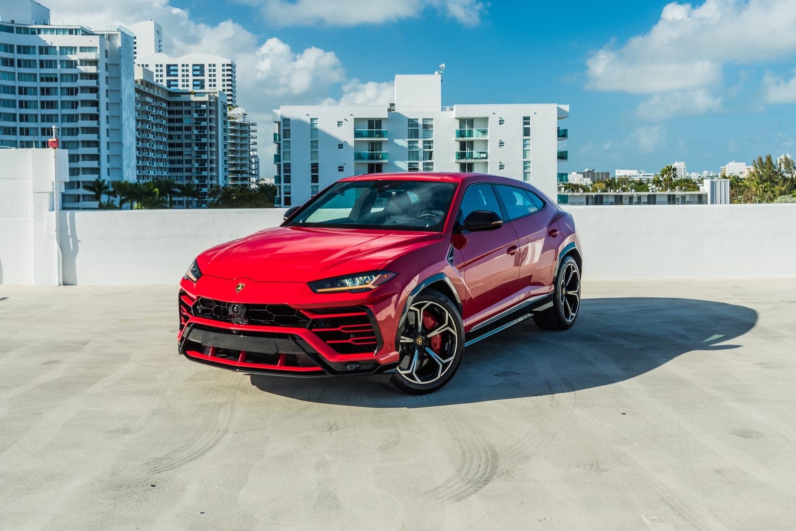 Lamborghini Urus, Rosso Anteros over Nero, photo 1 of 12