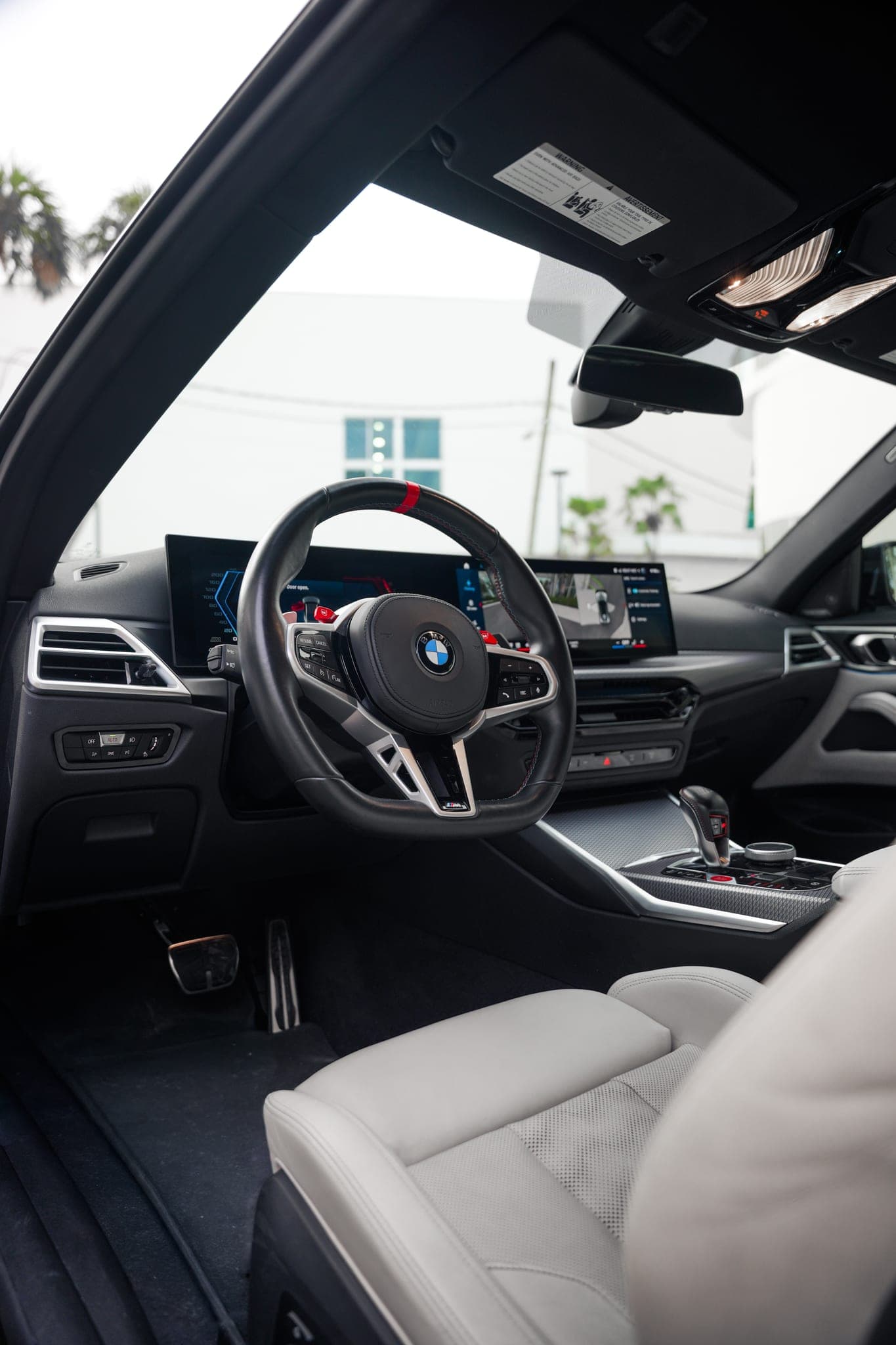 BMW M4 Competition, Individual Violet, photo 4 of 11