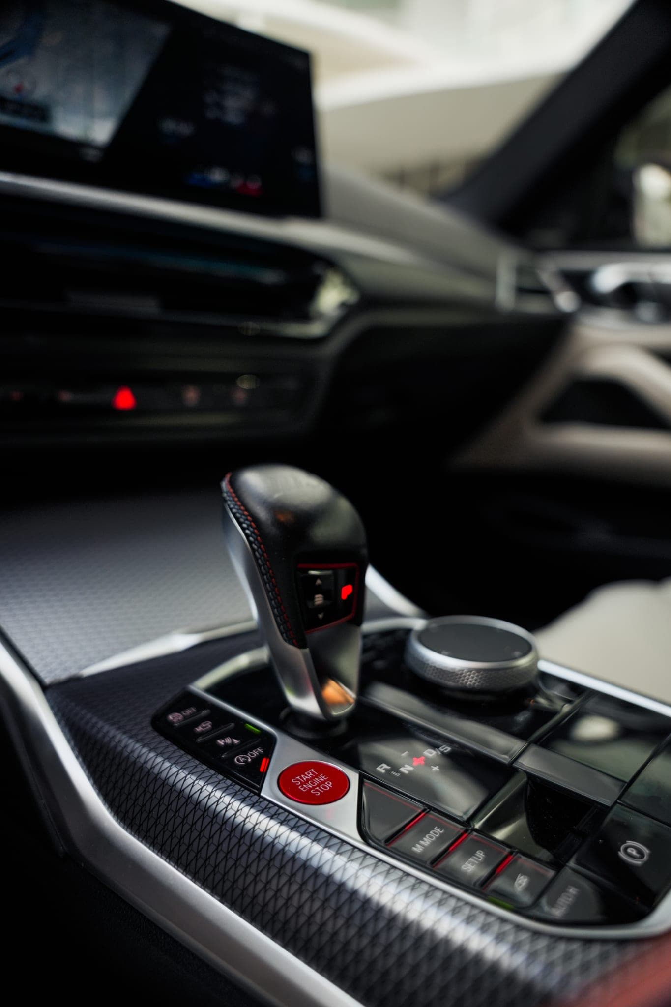 BMW M4 Competition, Individual Violet, photo 11 of 11