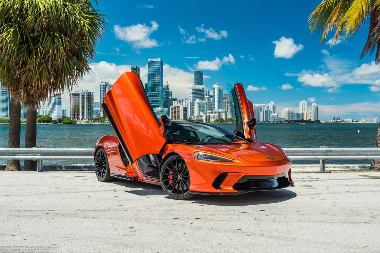 McLaren GT, McLaren Orange, photo 1 of 11