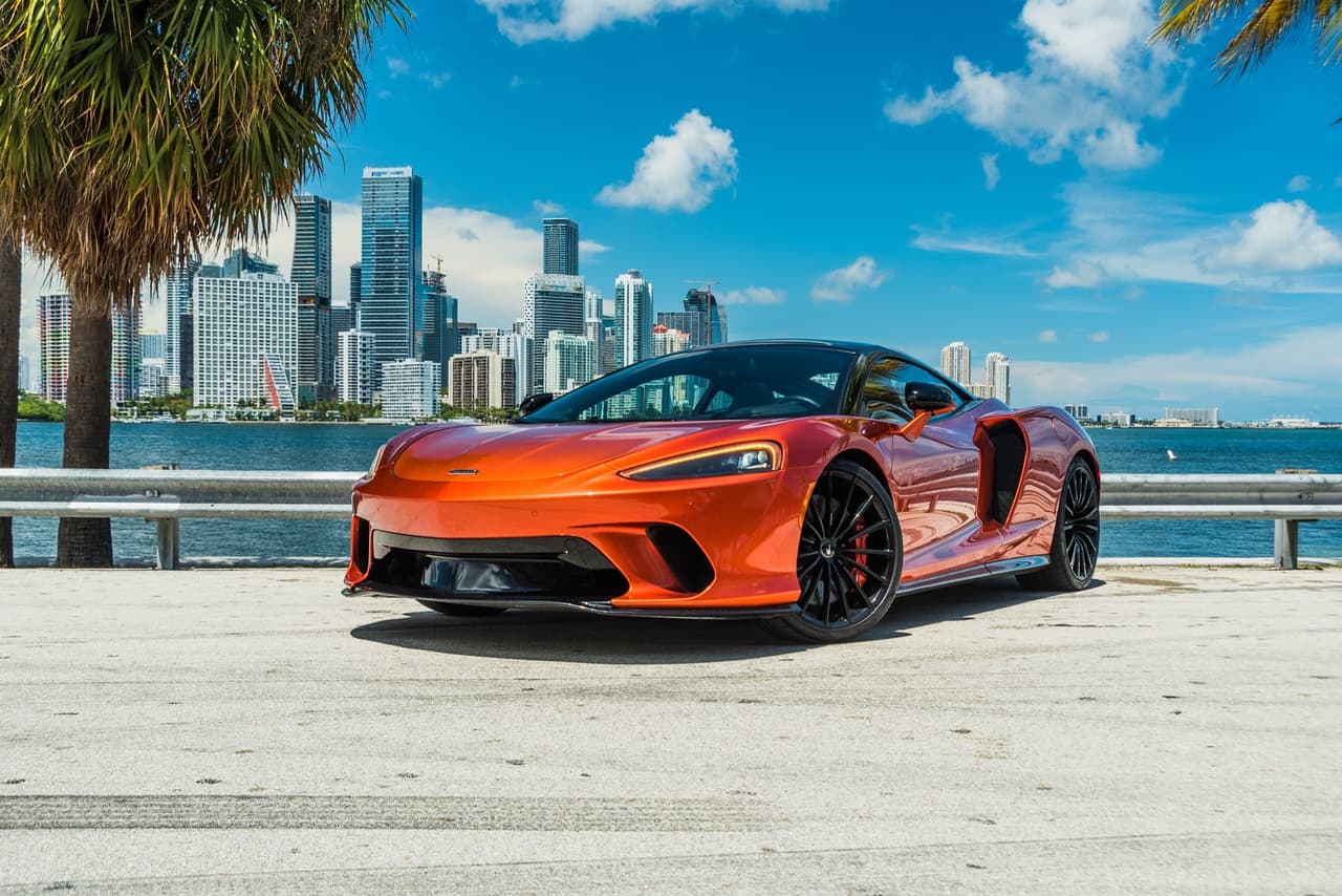 McLaren GT, McLaren Orange, photo 2 of 11