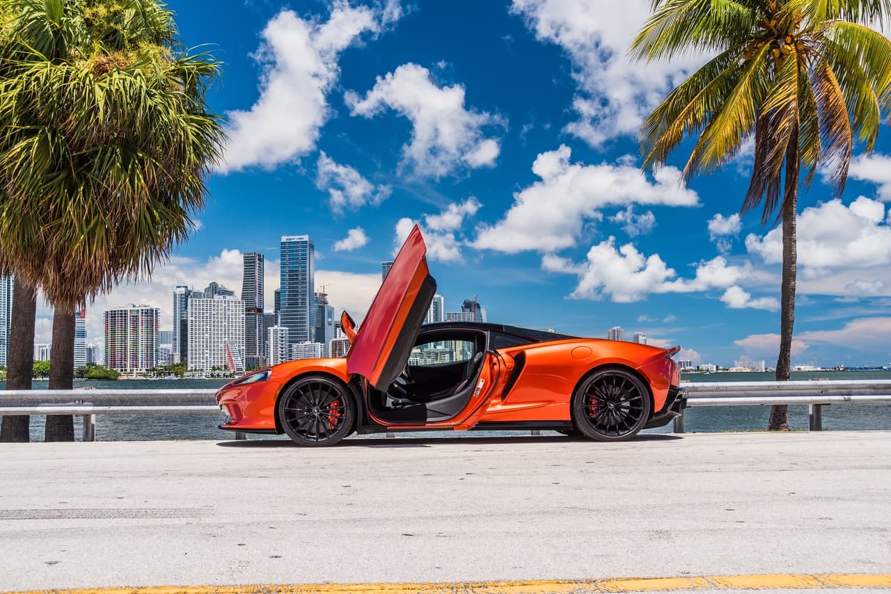 McLaren GT, McLaren Orange, photo 5 of 11