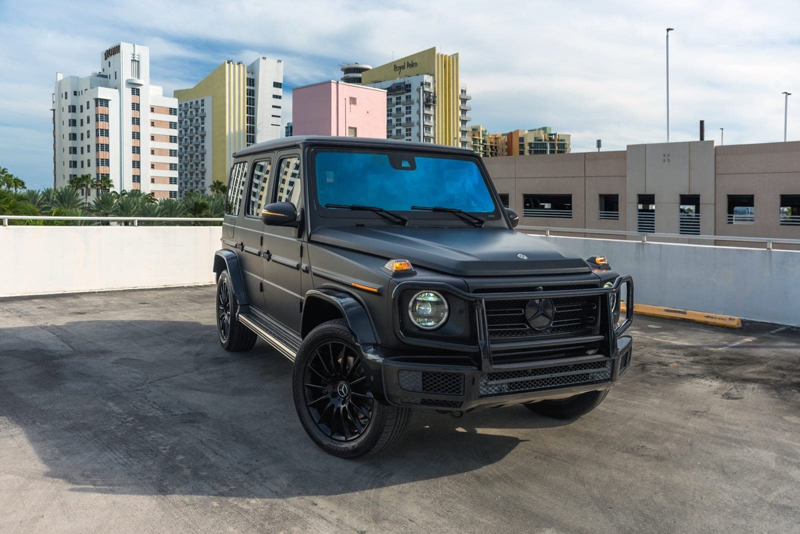 Mercedes-Benz G550, Obsidian Black, photo 3 of 8
