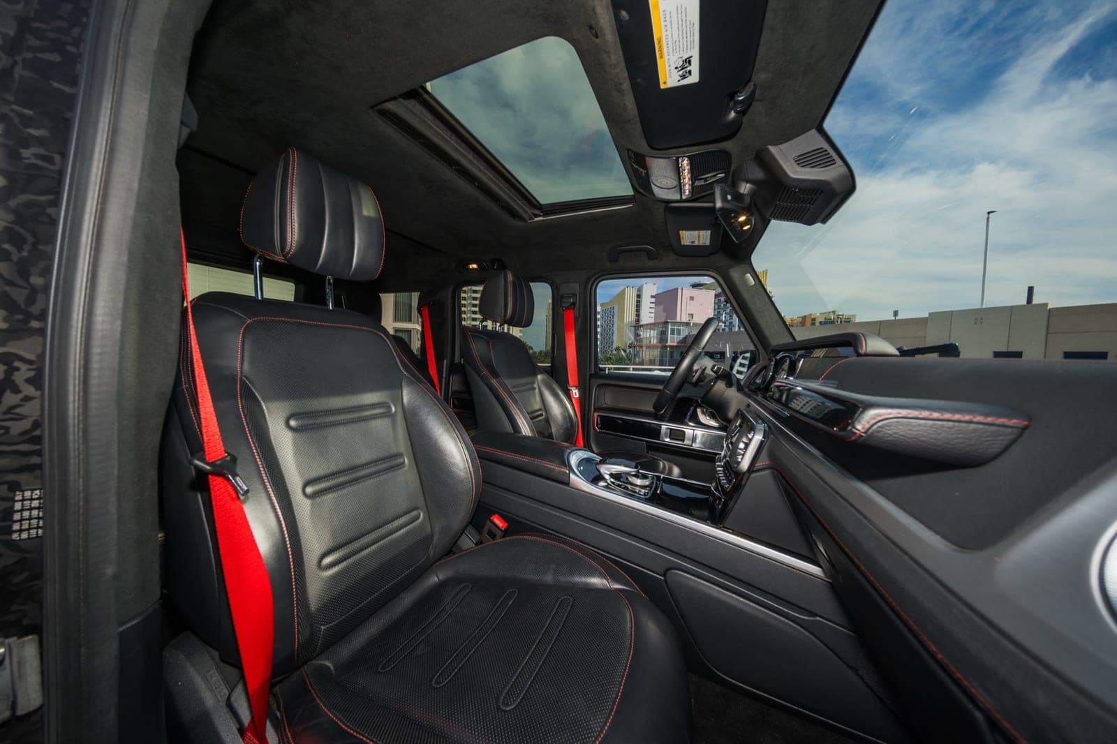 Mercedes-Benz G550, Obsidian Black, photo 7 of 8