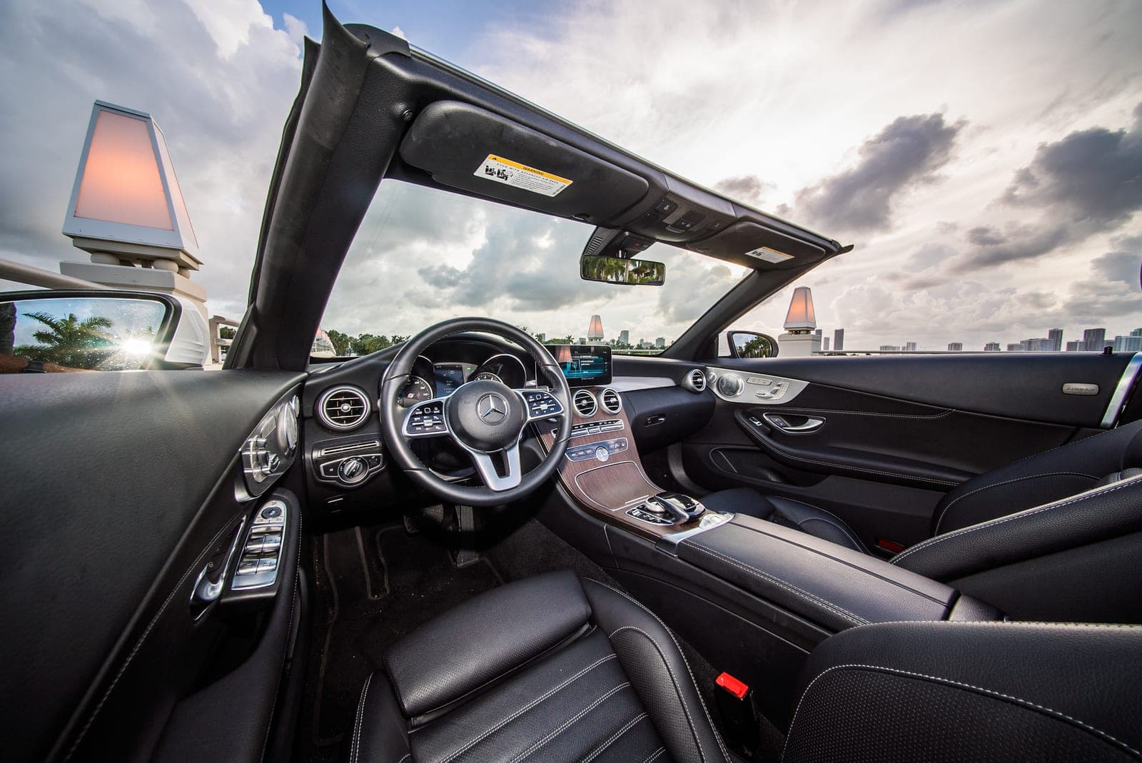 Mercedes-Benz C300 Convertible, Polar White, photo 6 of 10