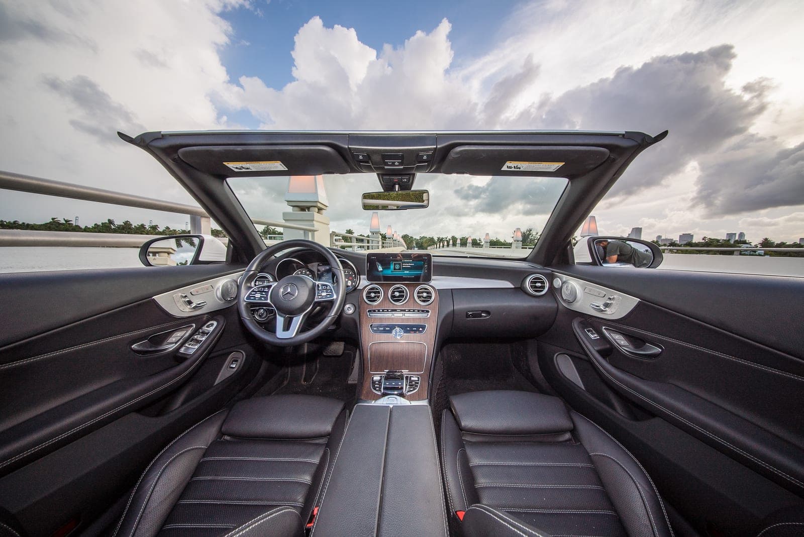 Mercedes-Benz C300 Convertible, Polar White, photo 8 of 10