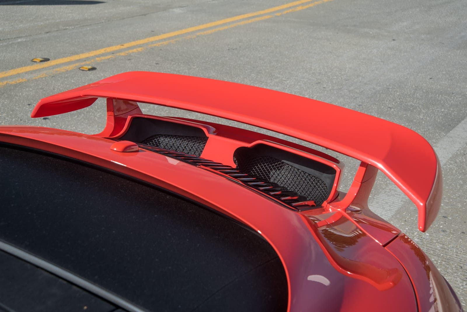 Porsche 911 Carrera S Cabriolet, Guards Red, photo 5 of 10