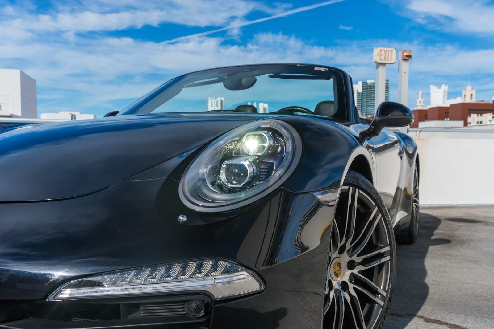 Porsche 911 Carrera Black Edition Cabriolet, Jet Black, photo 4 of 13