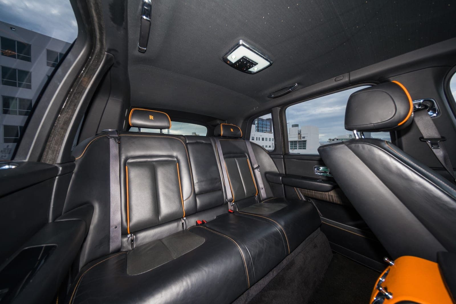 Rolls-Royce Cullinan, Black over Black, photo 11 of 13