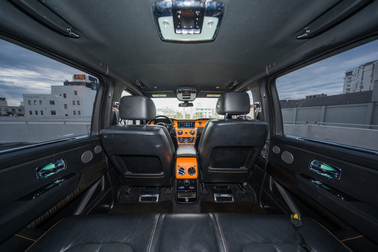 Rolls-Royce Cullinan, Black over Black, photo 13 of 13