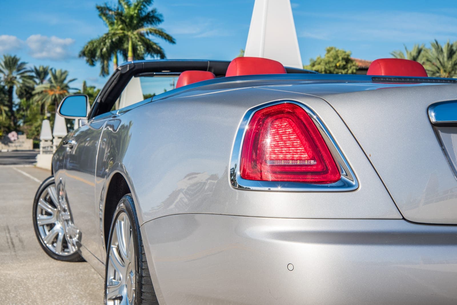 Rolls-Royce Dawn, Silver Two-Tone, photo 9 of 10
