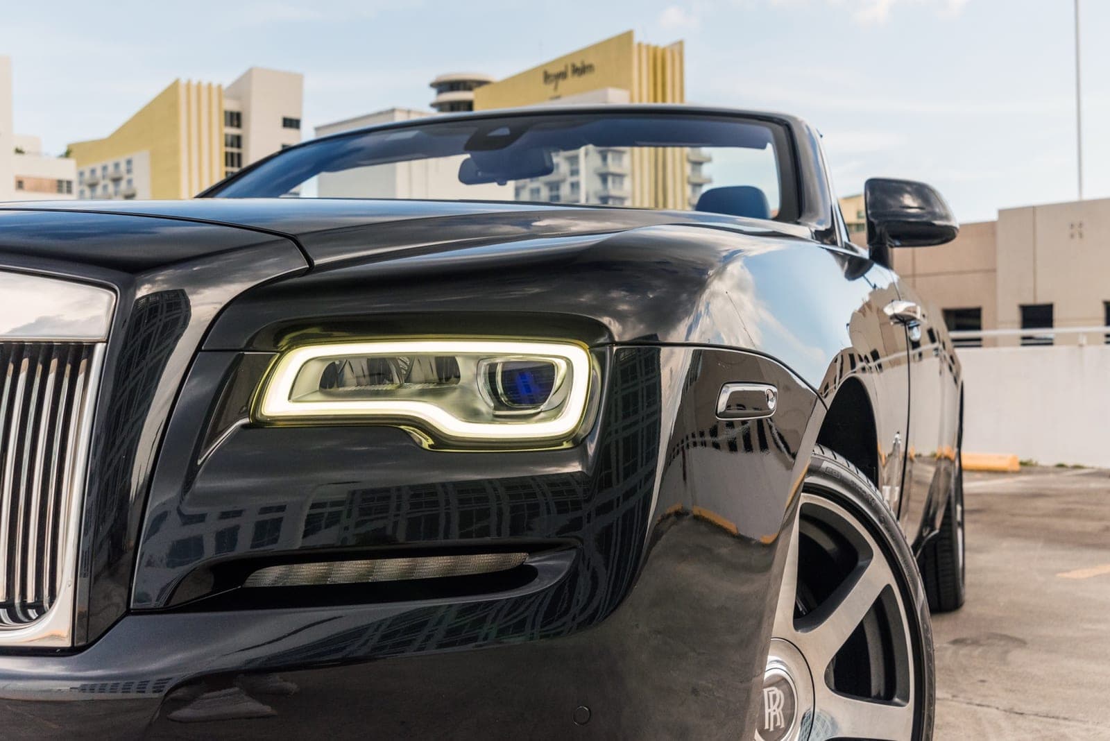 Rolls-Royce Dawn, Black over Black, photo 5 of 12