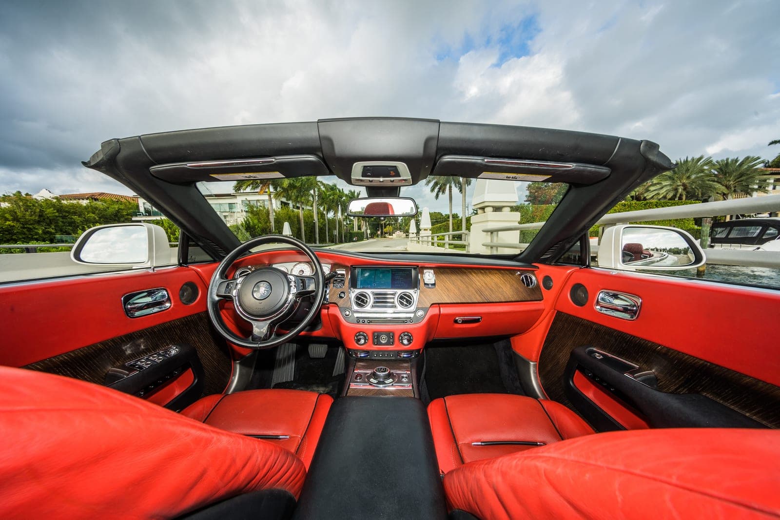 Rolls-Royce Dawn, Satin White, photo 12 of 13
