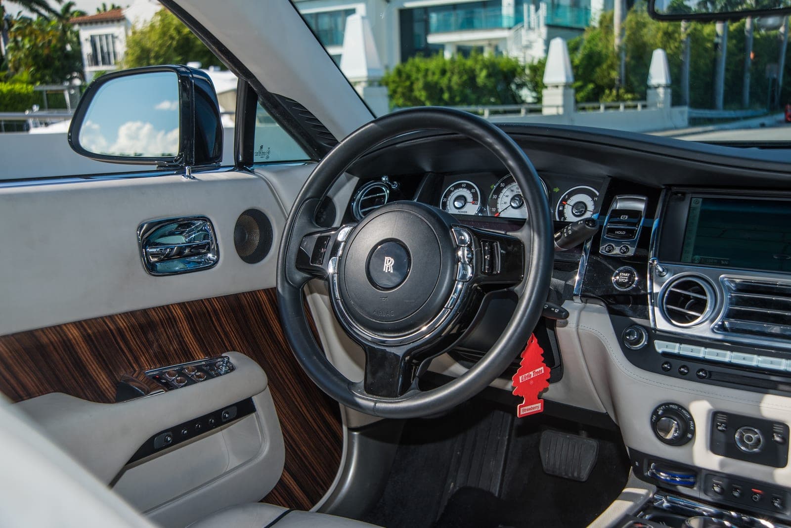 Rolls-Royce Wraith, Black Diamond, photo 6 of 15