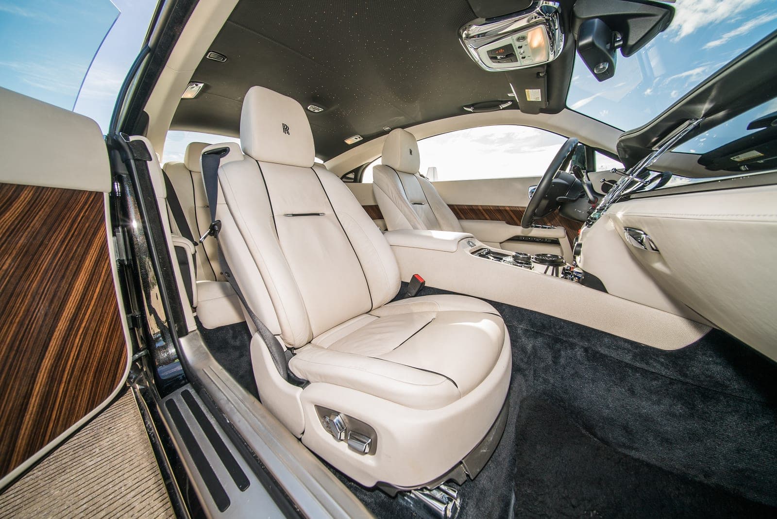 Rolls-Royce Wraith, Black Diamond, photo 7 of 15