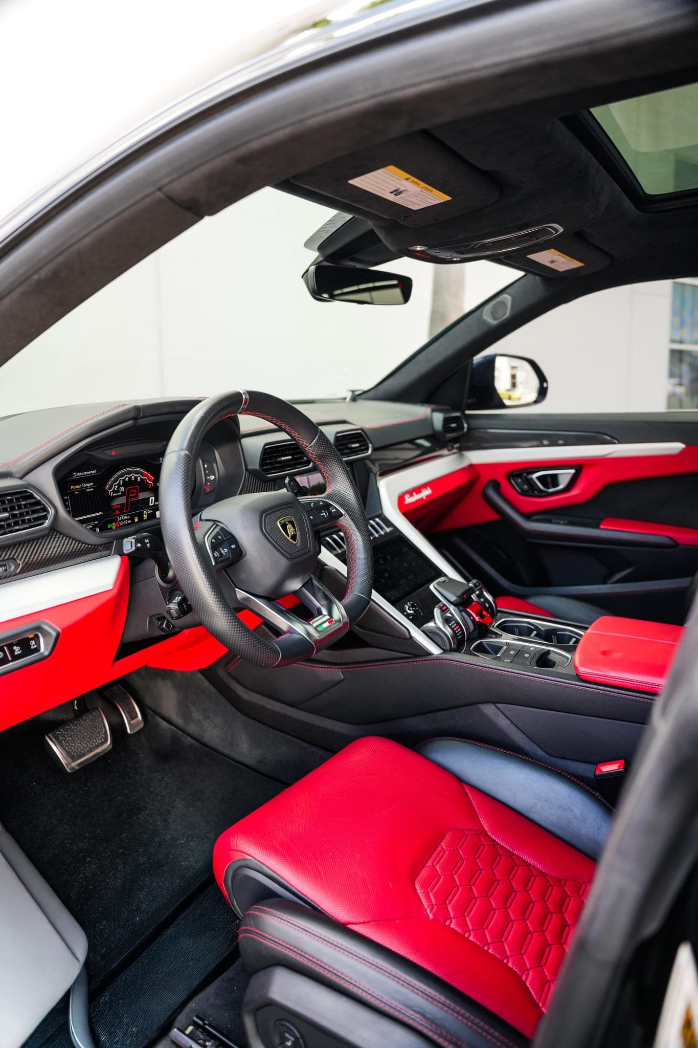 Lamborghini Urus Stage 2, Nero Noctis, photo 3 of 4